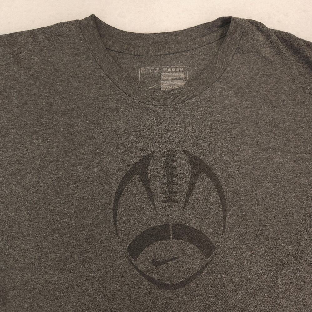 Nike Casual Crew Neck Short Sleeve T Shirt Mens Size Extra Large XL Gray